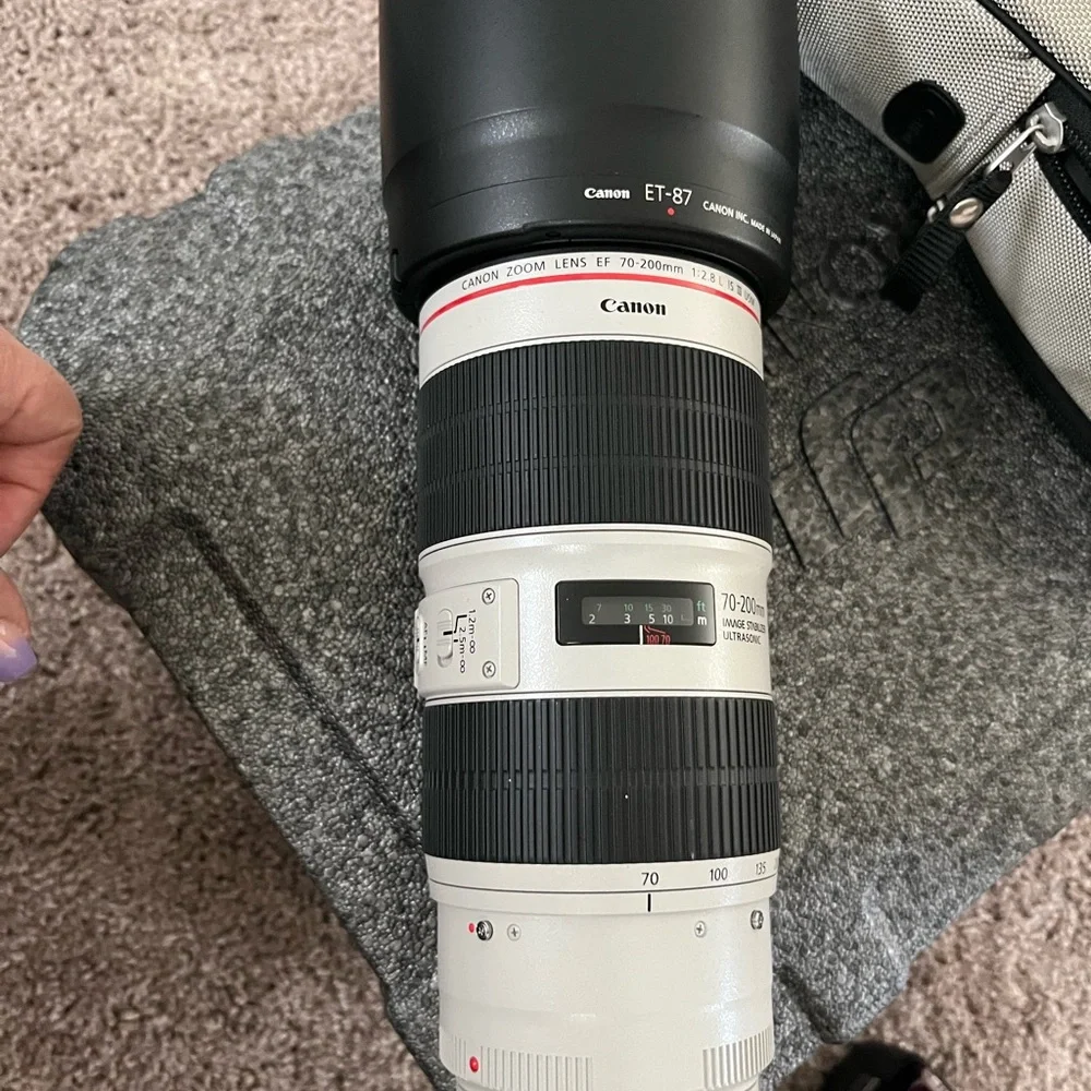 Used for few times, it's like new, it has the original cover bag